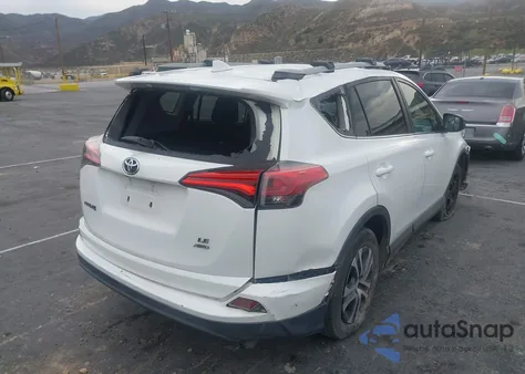 2017 Toyota Rav4 Le z USA, uszkodzony, nr VIN 2T3BFREV2HW659673